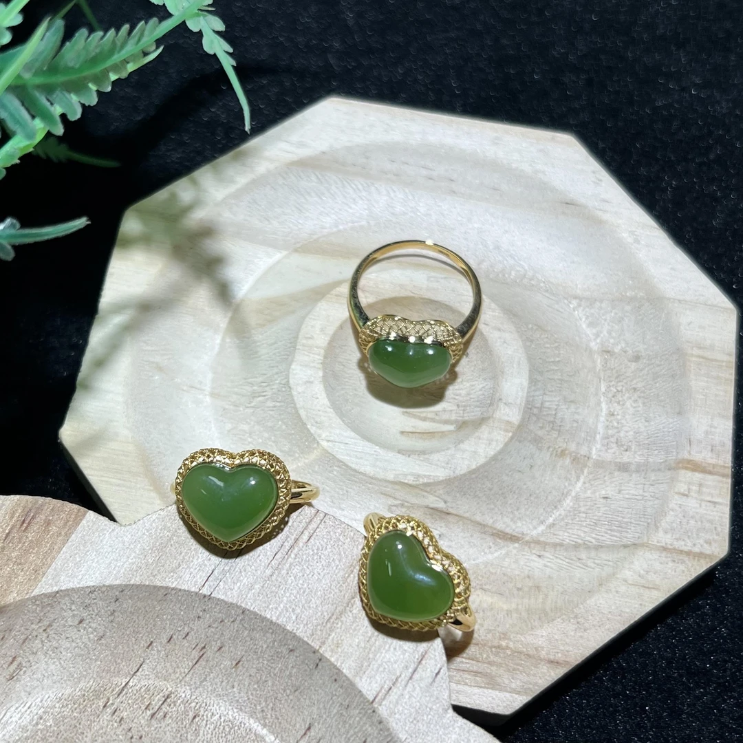 【小北好物】18k金和田玉戒指-2QH121X243【多样性发一件】约9*11mm