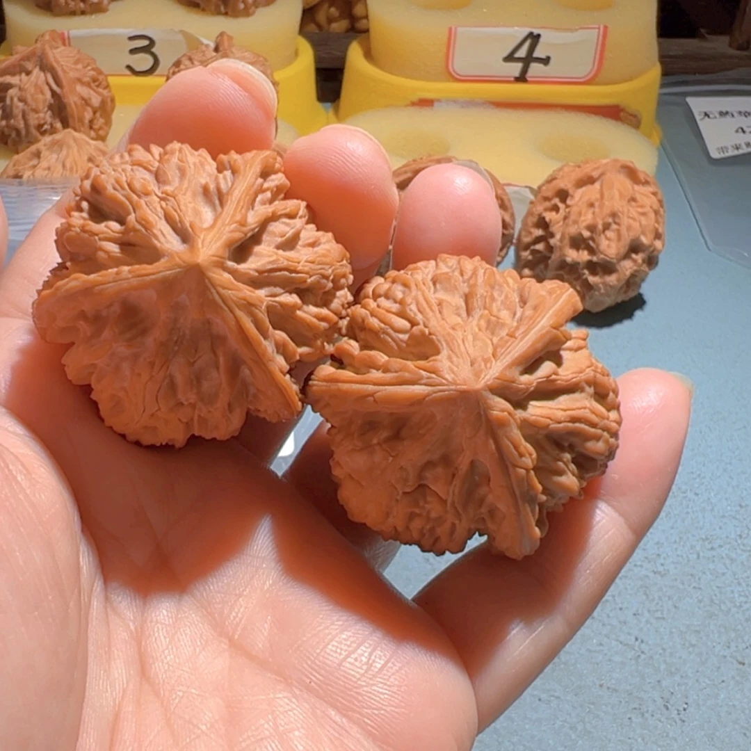 把件文玩核桃文山三棱41