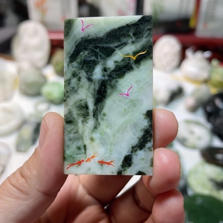 独山玉未镶嵌颈饰