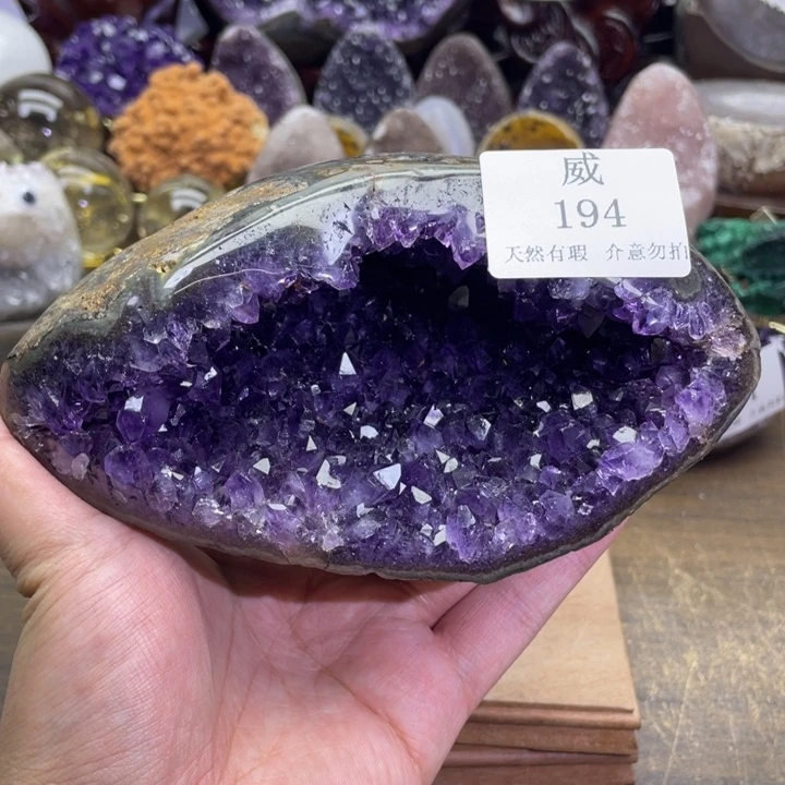 未镶嵌水晶珠宝半成品