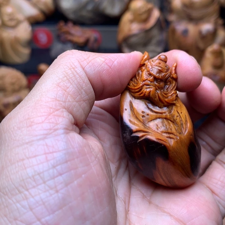 柏木（崖柏）崖柏陈化料手把件