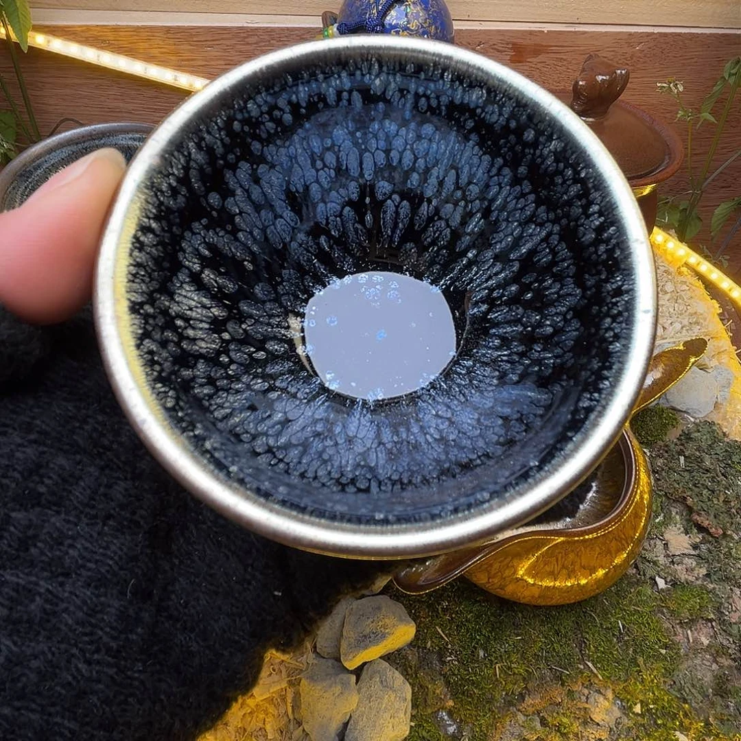 茶盏这就是所谓一次偶然邂逅