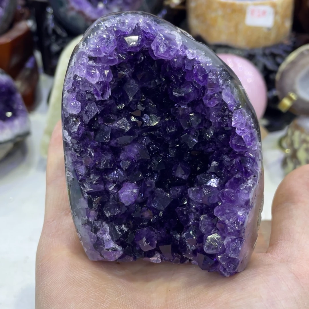 未镶嵌水晶珠宝半成品