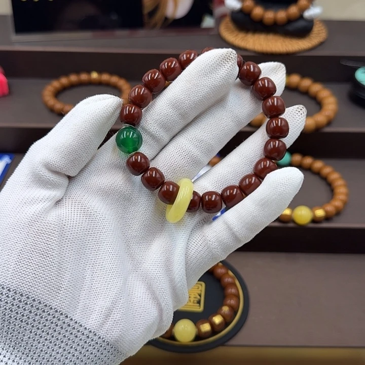 小****手串猴头核桃手串