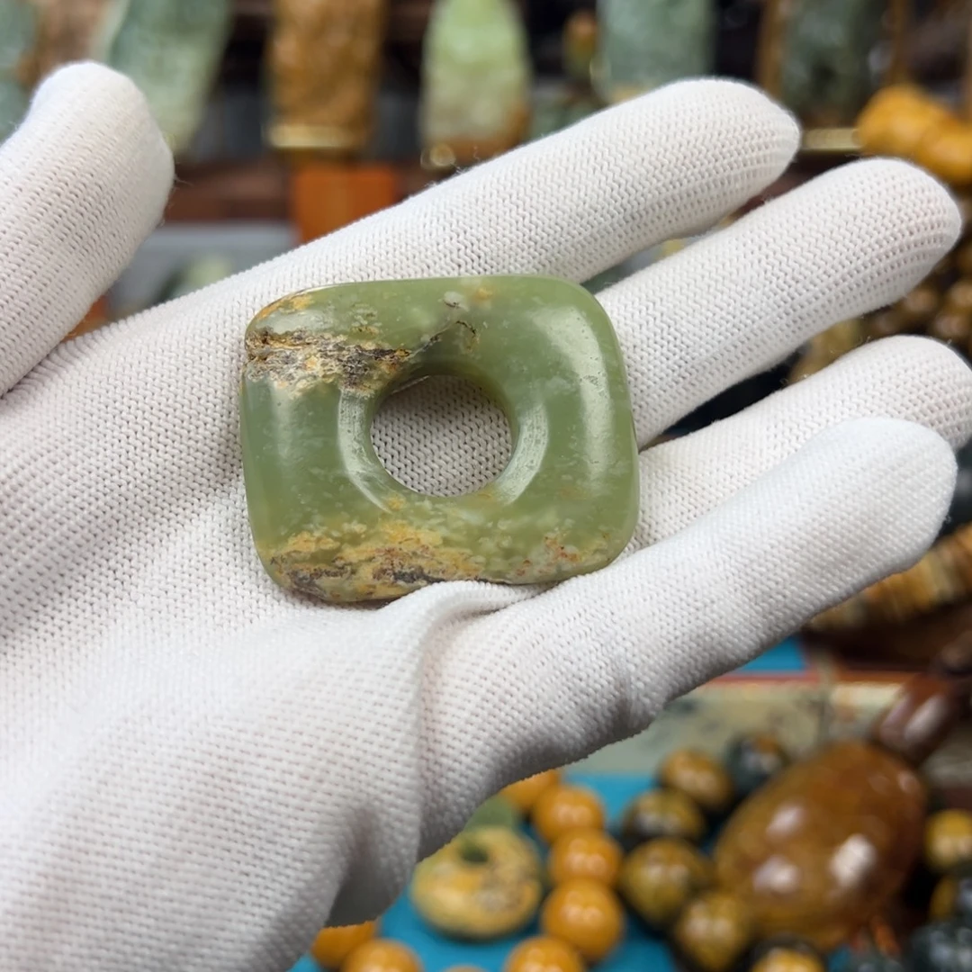 a***a岫岩河磨玉（透闪石质玉）未镶嵌吊坠(不含链)