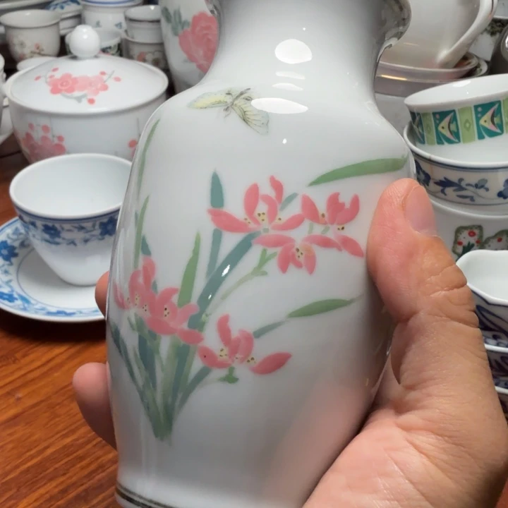 M***u醴陵群力15厘米花瓶