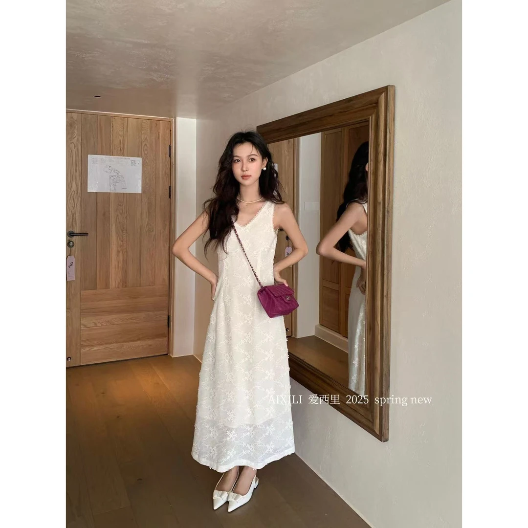 L-13371#温柔知性重工立体花V领显瘦背心连衣裙