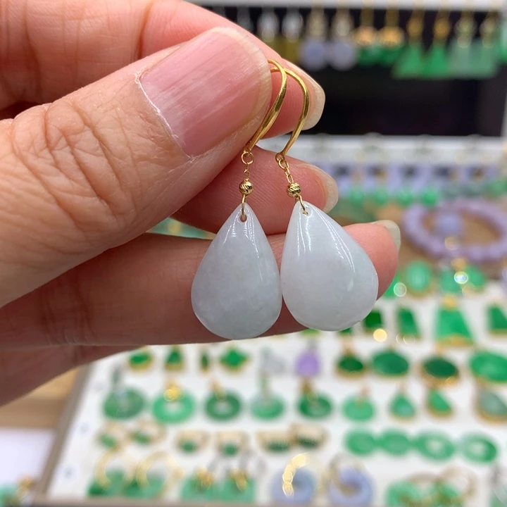 翡翠18K金镶嵌耳饰