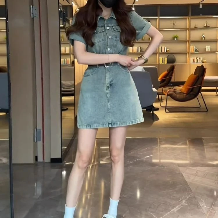 港味复古牛仔连衣裙女夏季2025新款设计感小众收腰显瘦小个子短裙