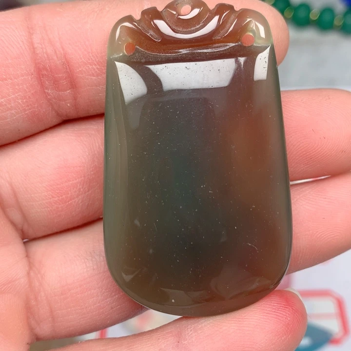 玛瑙/玉髓颈饰未镶嵌千*冰