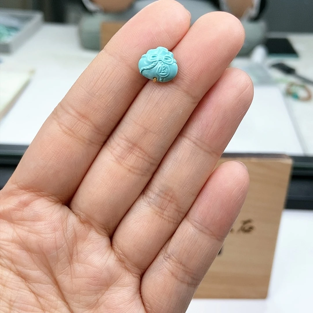 未镶嵌绿松石珠宝奇石