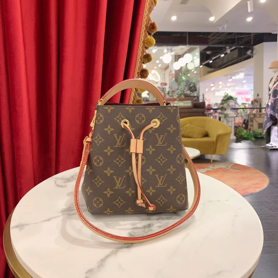 95新 LouisVuitton/路易威登 GGS水桶bb老花金扣芯片款23933855