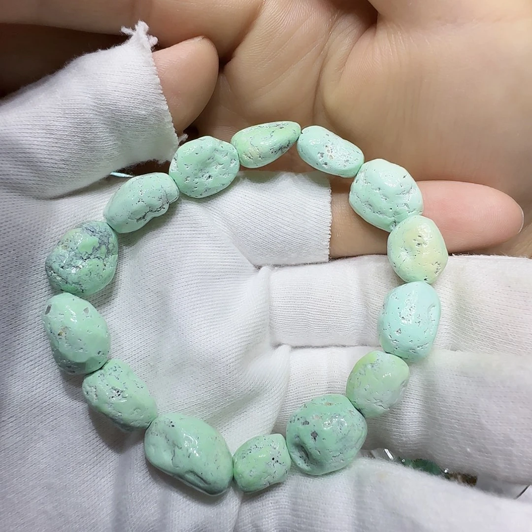 绿松石未镶嵌原矿绿松石