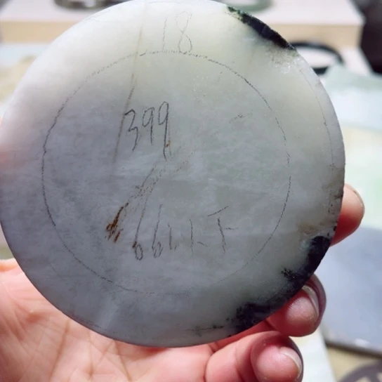 独山玉手镯未镶嵌牵**贝定制66