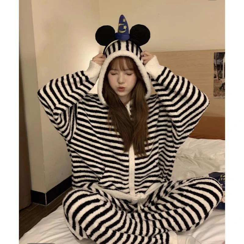 25冬季新款韩版简约条纹立领连帽双面绒睡衣女加绒加厚毛绒家居服