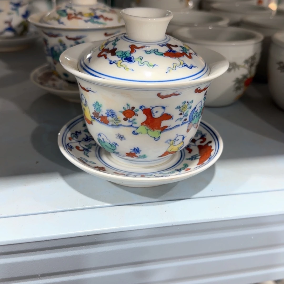 瓷片瓷器的和陶器都具有独特