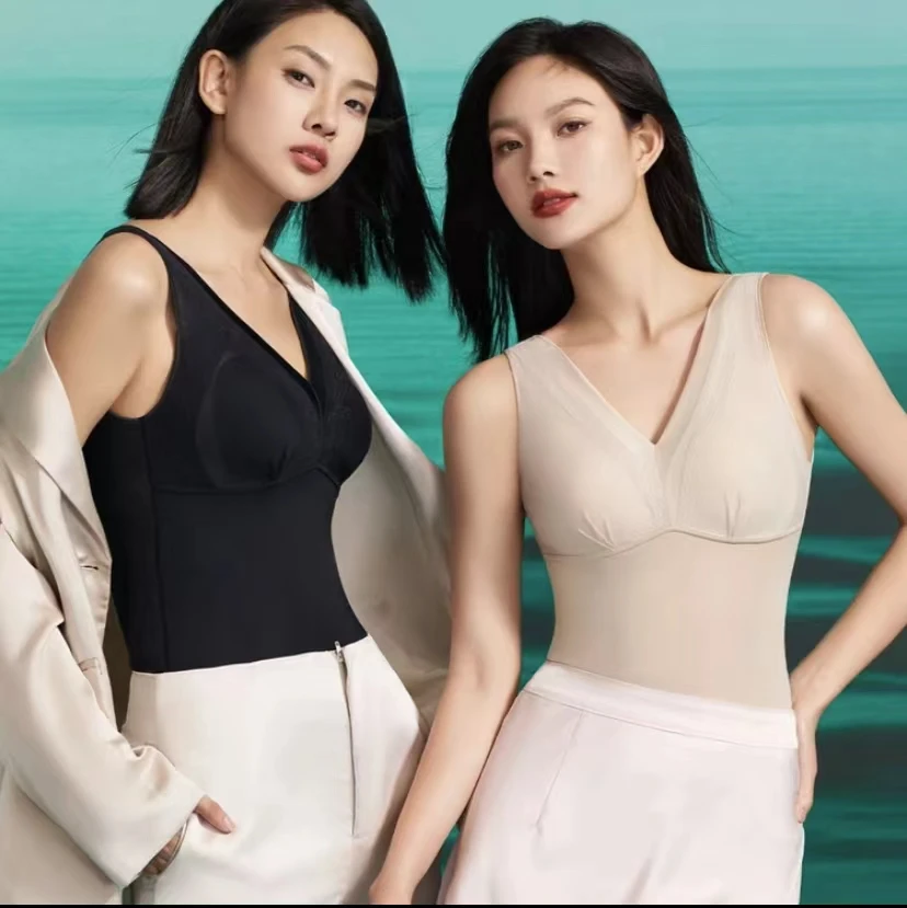 高品质女士时尚百搭修身保暖背心（带胸垫）63812