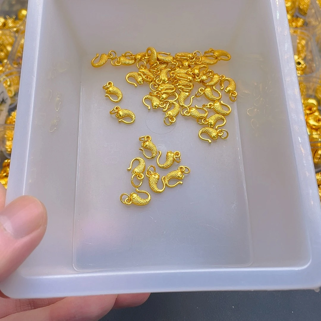 锆石铜合金小鱼挂钩3个