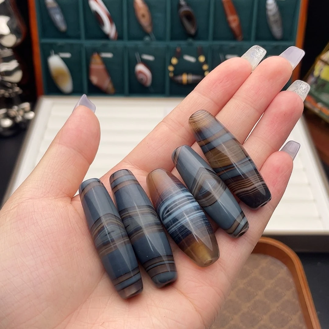 合金颈饰玛瑙/玉髓佛*