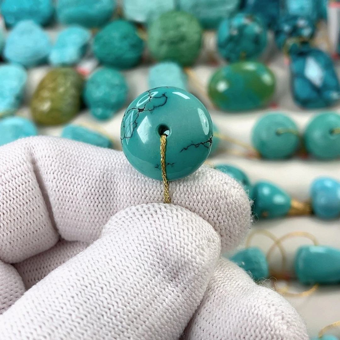 绿松石未镶嵌挂件直径17.6