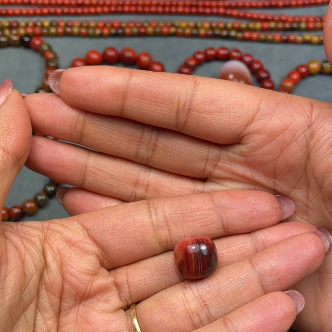 南红玛瑙未镶嵌珠子