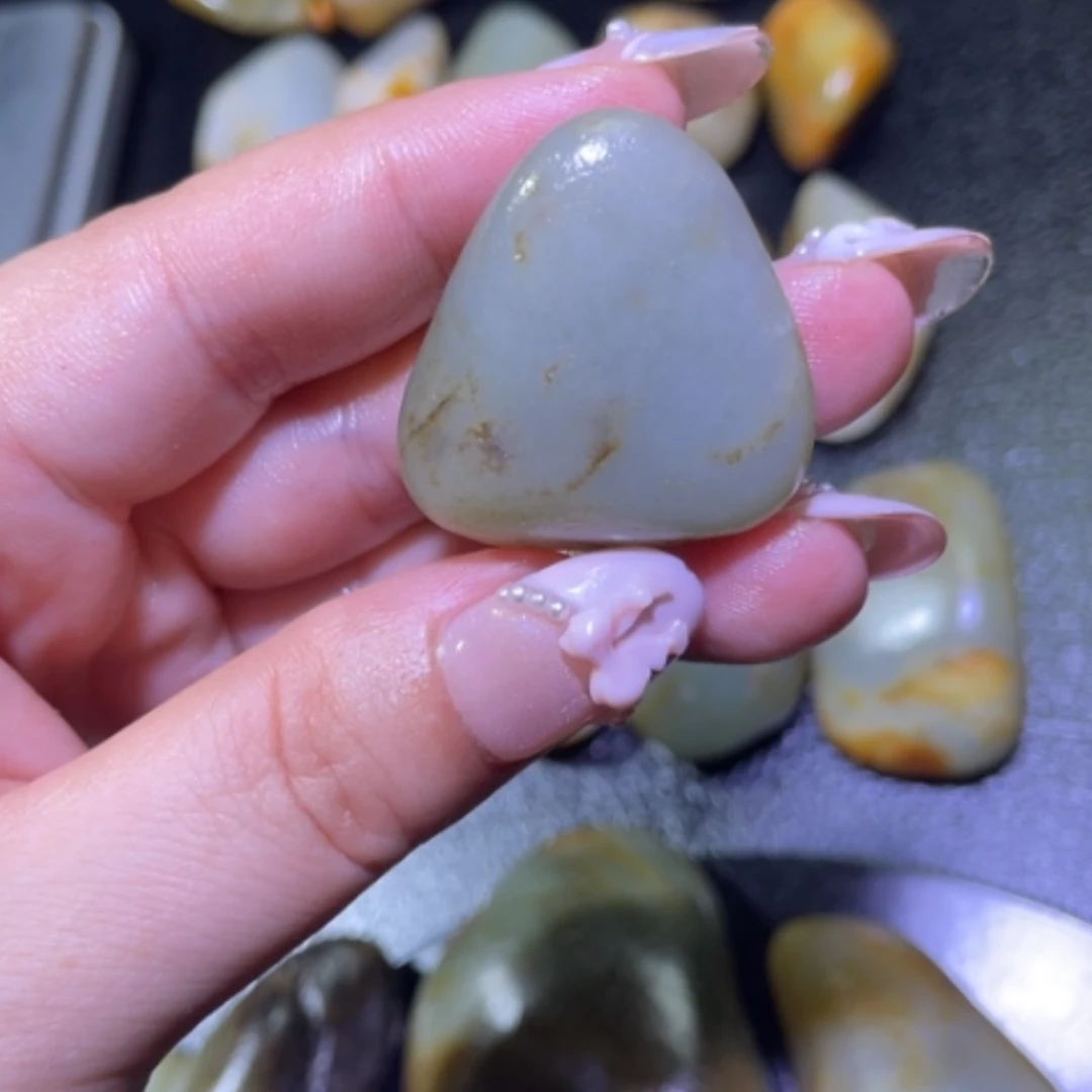 【闪购商品】颈饰未镶嵌和田玉