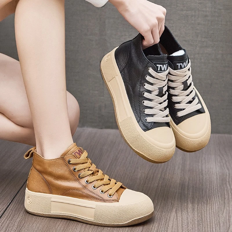 厚底马丁靴女款春秋短筒女鞋松糕学生鞋真皮百搭气质名媛小短靴子