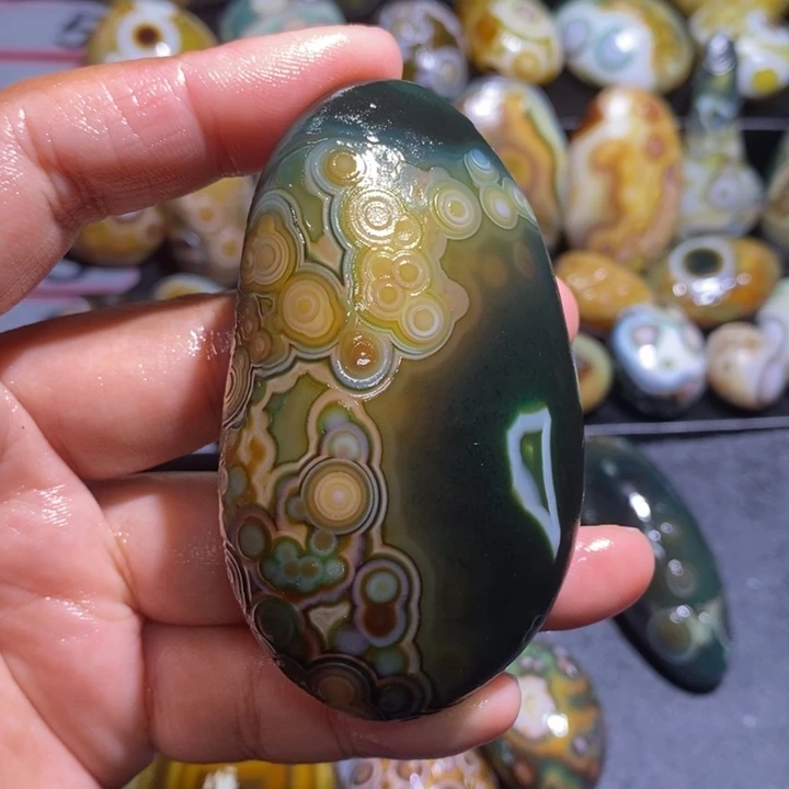 玛瑙/玉髓未镶嵌珠宝半成品55