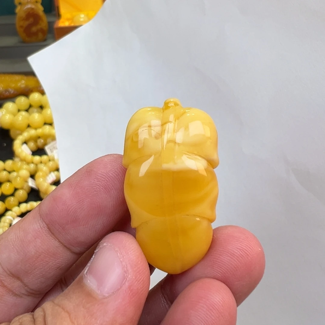 蜜蜡未镶嵌珠宝奇石5.38克