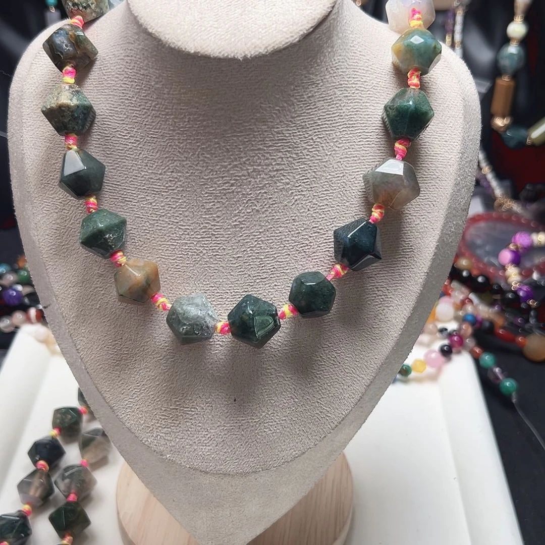 玛瑙/玉髓未镶嵌珠宝半成品t198 16m 苔藓菱形一条