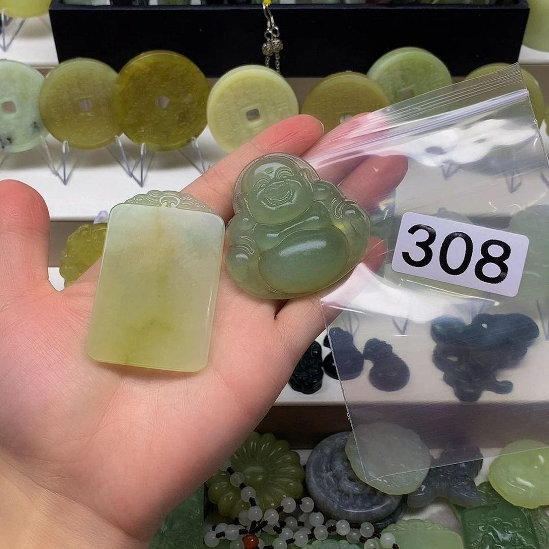 蛇纹石玉颈饰未镶嵌小****_