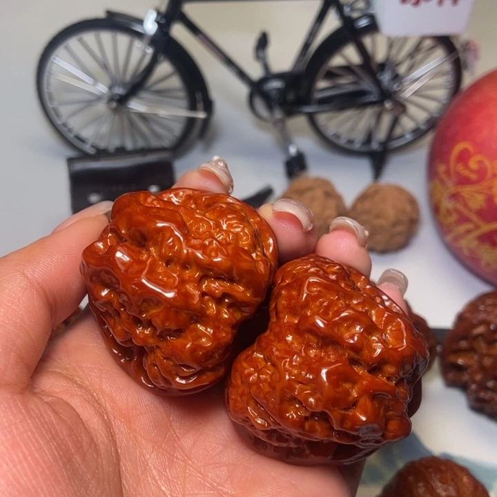 月***饼文玩核桃吊坠蛤蟆头42蛤蟆头