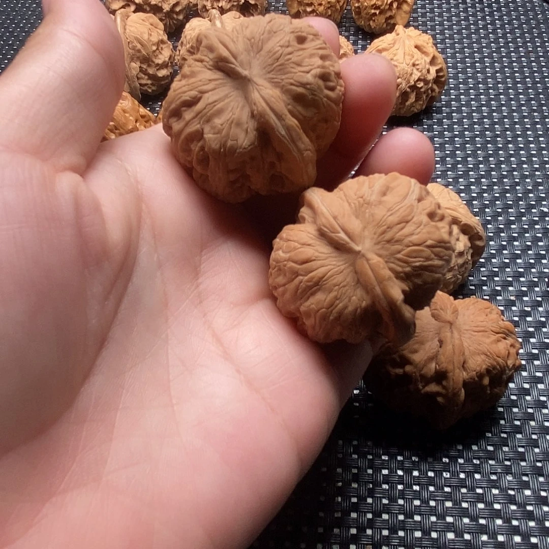 文玩核桃吊坠核桃