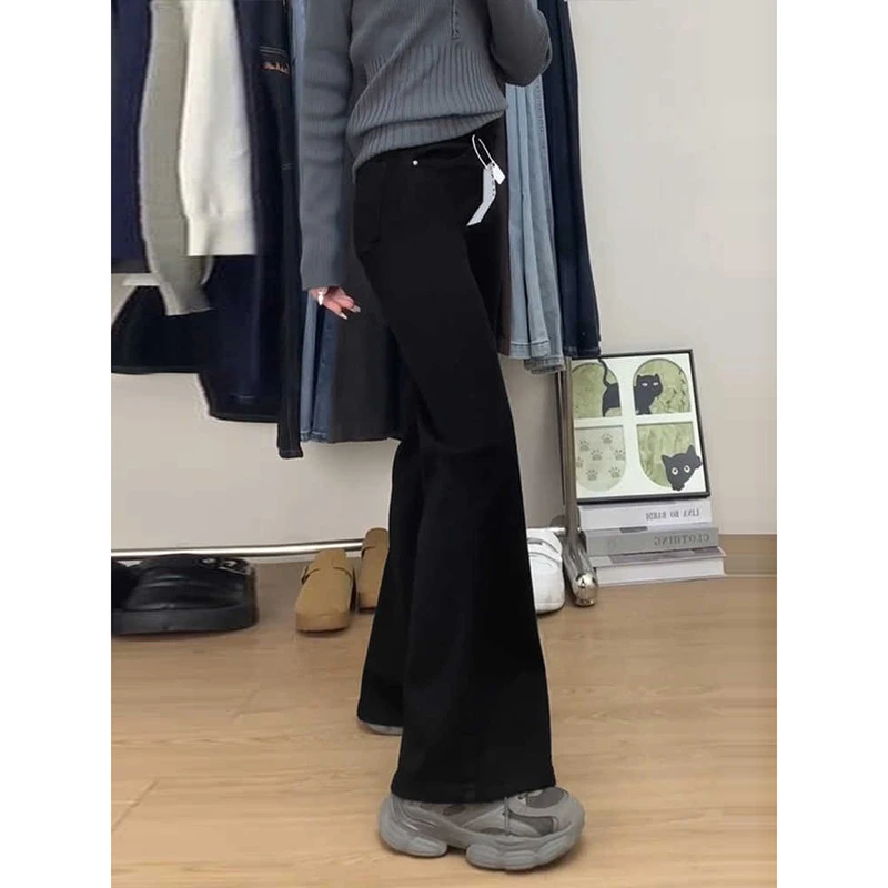 大码加绒加厚微喇叭牛仔裤女秋冬胖mm宽松显瘦不贴腿阔腿直筒裤子