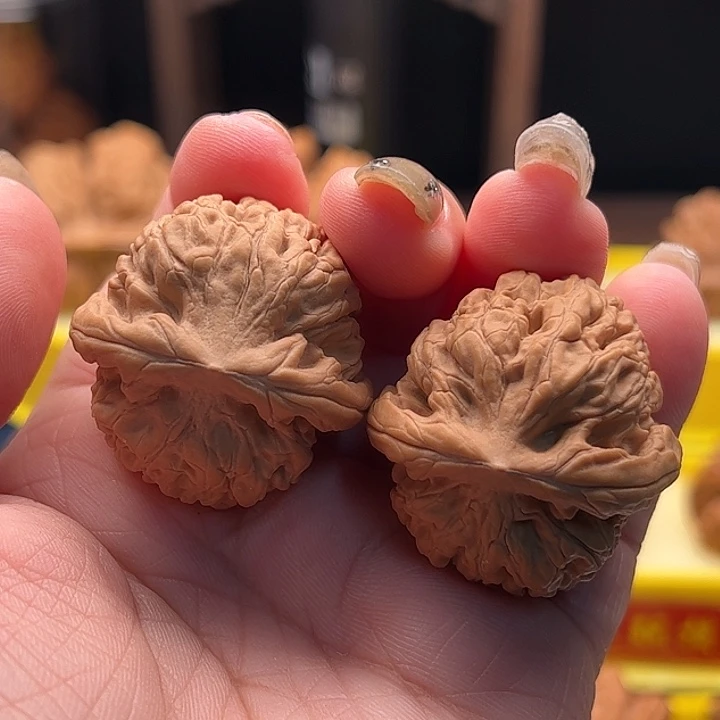 文玩核桃吊坠莲花 全品