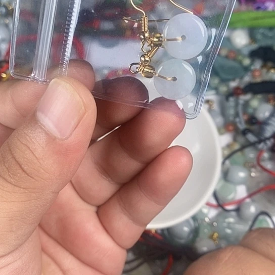 翡翠未镶嵌颈饰天然翡翠