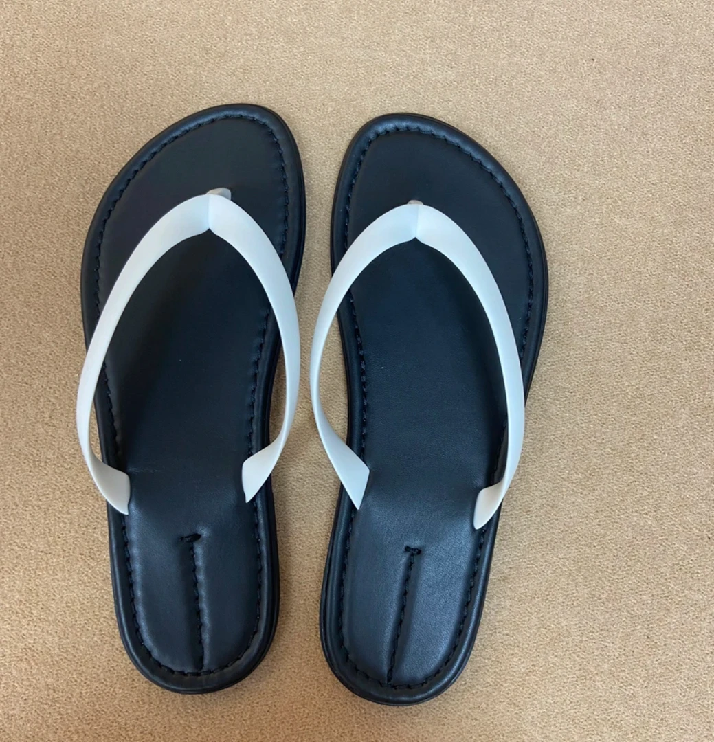 【CoruumNema】2025年新款外穿夹趾凉拖鞋180416