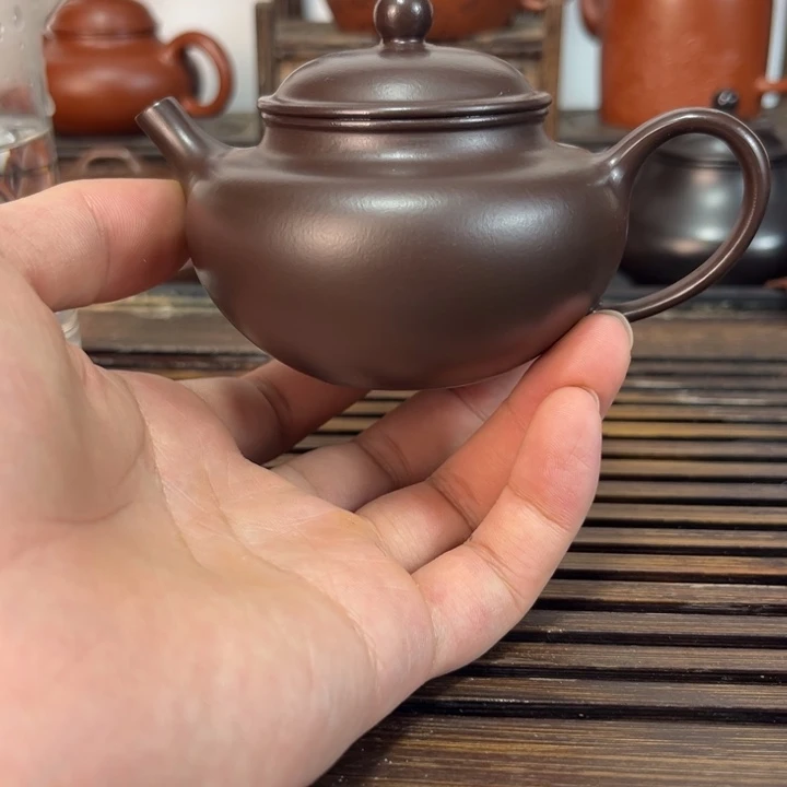 茶壶紫砂原矿紫砂手工制作
