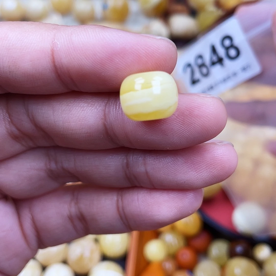 未镶嵌蜜蜡珠宝奇石小坑12.3