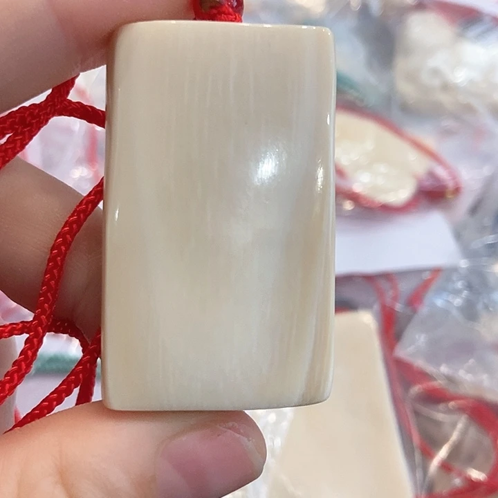 天然猛犸象牙微瑕品