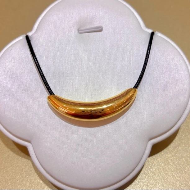 1N足金弯管挂件2.69g