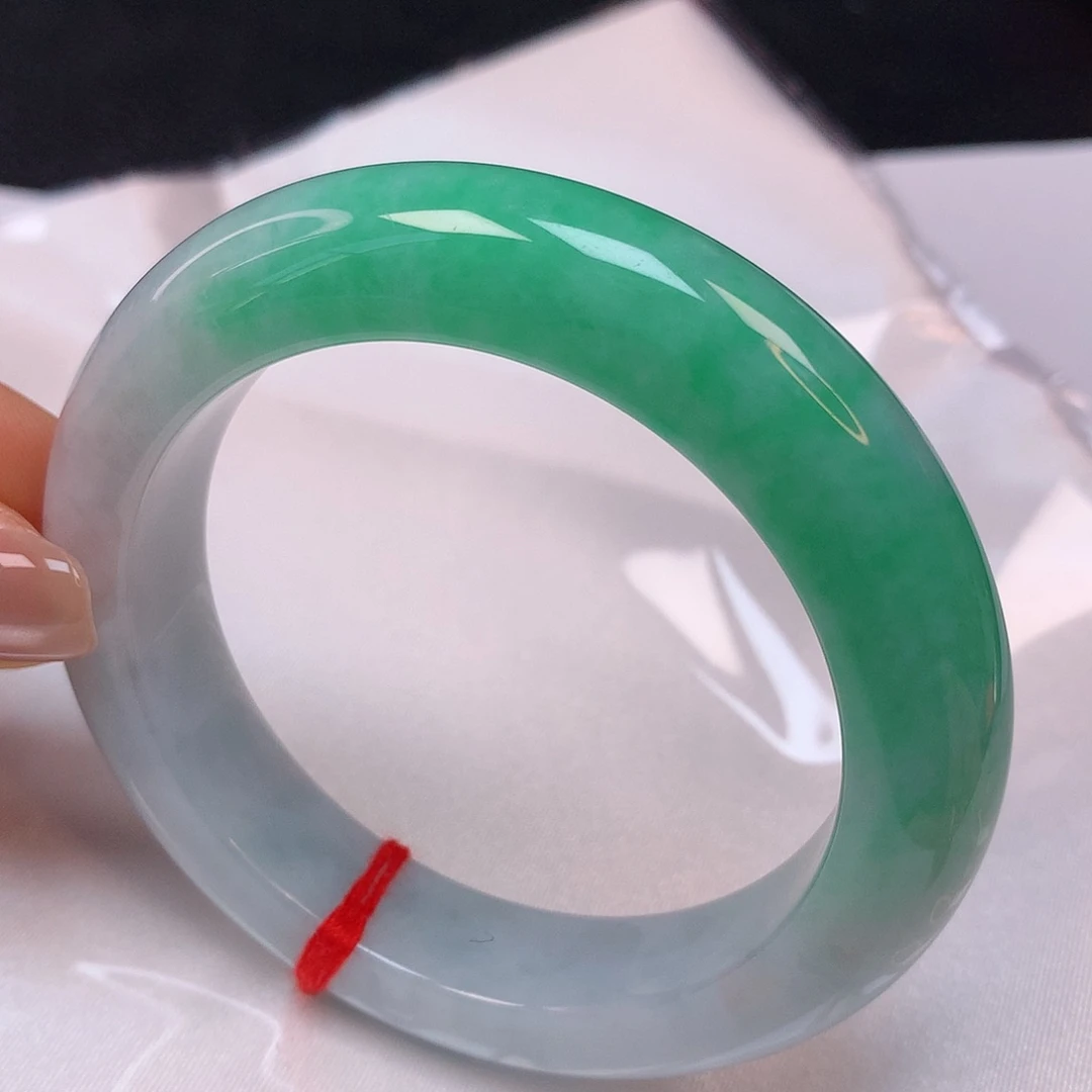 【闪购商品】翡翠手镯未镶嵌55翡翠手镯