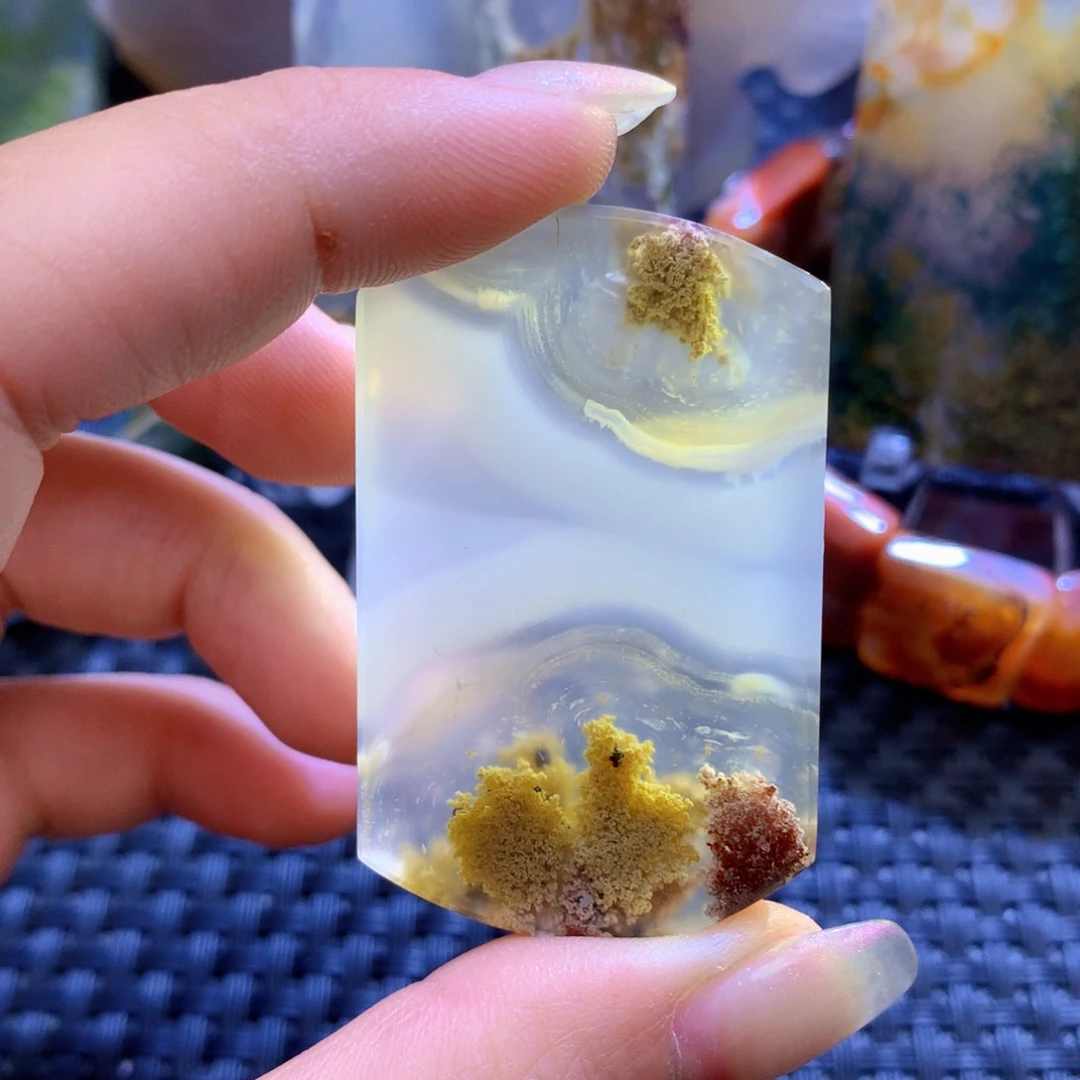 未镶嵌颈饰玛瑙/玉髓1*3