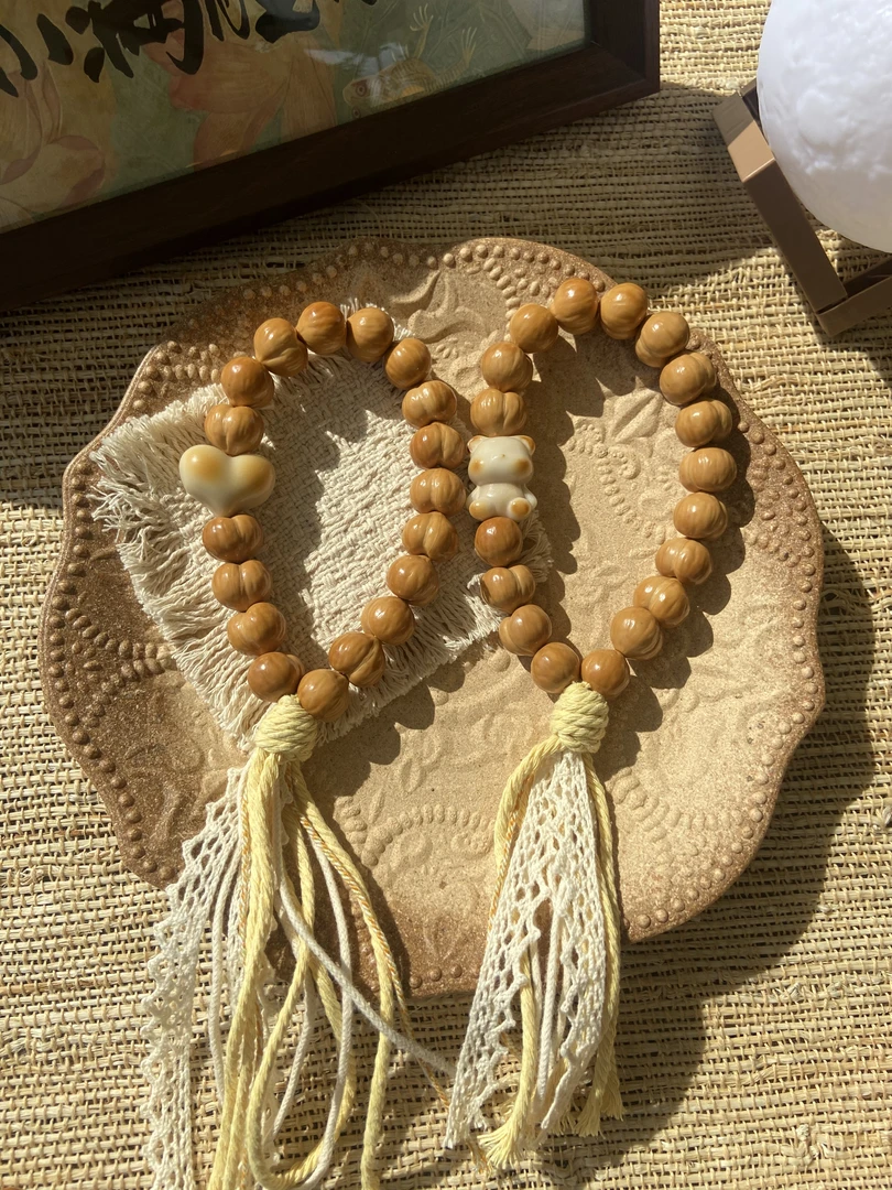 【沐光】微瑕聚宝盆奶油风大尺寸猴头屁桃配饰款手持