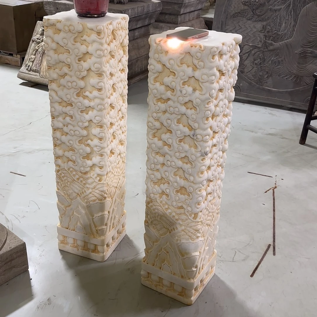 石材摆件一对，不包卸车