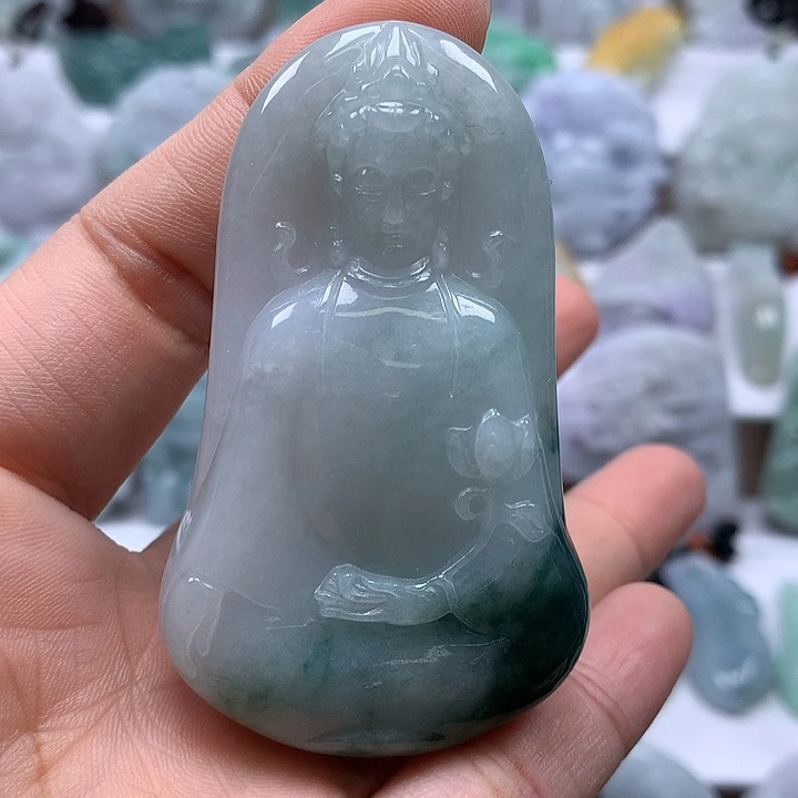 翡翠未镶嵌颈饰观音福利