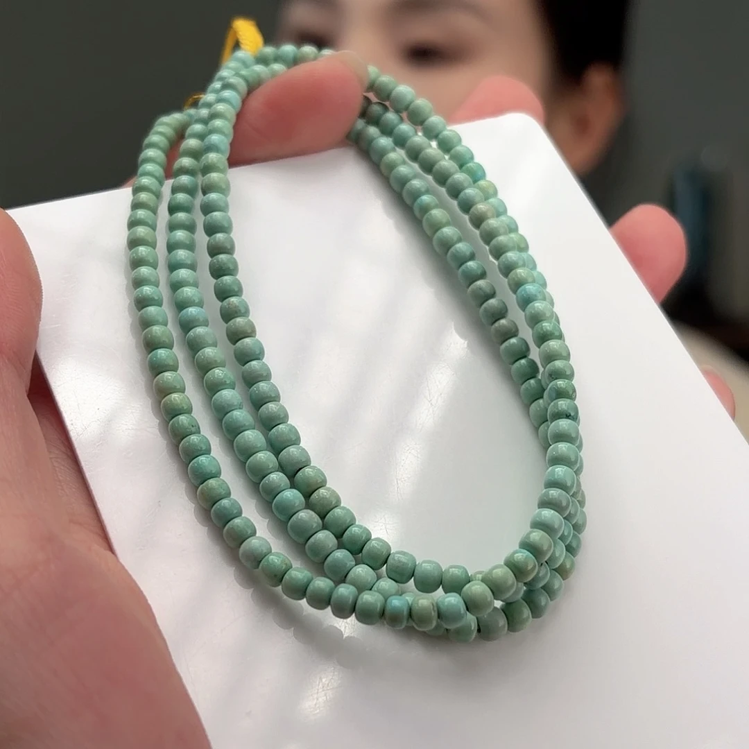 绿松石未镶嵌颈饰