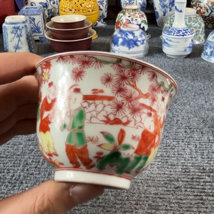 陈***博摆件陶一个彩色的小杯子