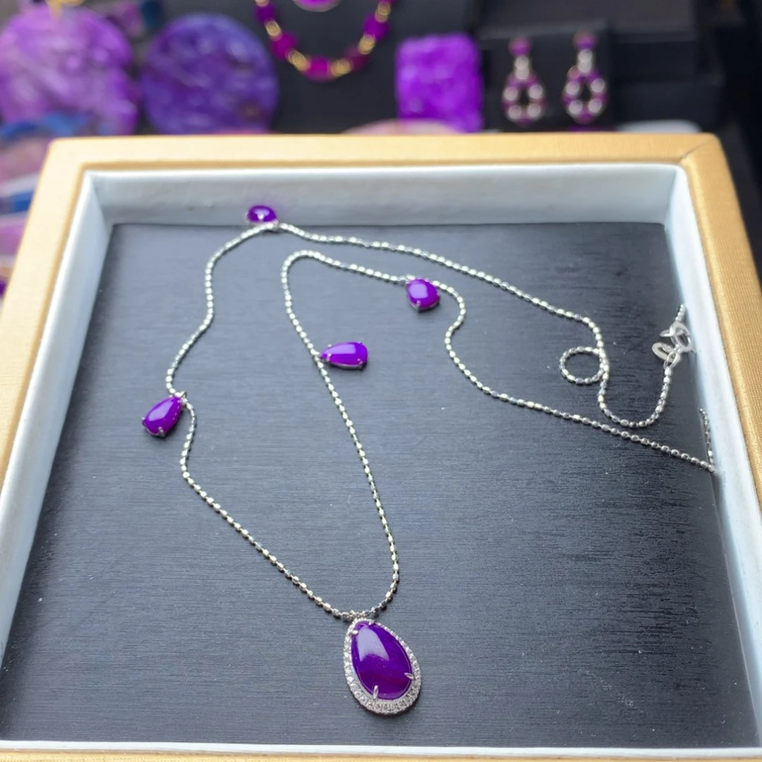 苏纪石（舒俱来）项链18K金镶嵌