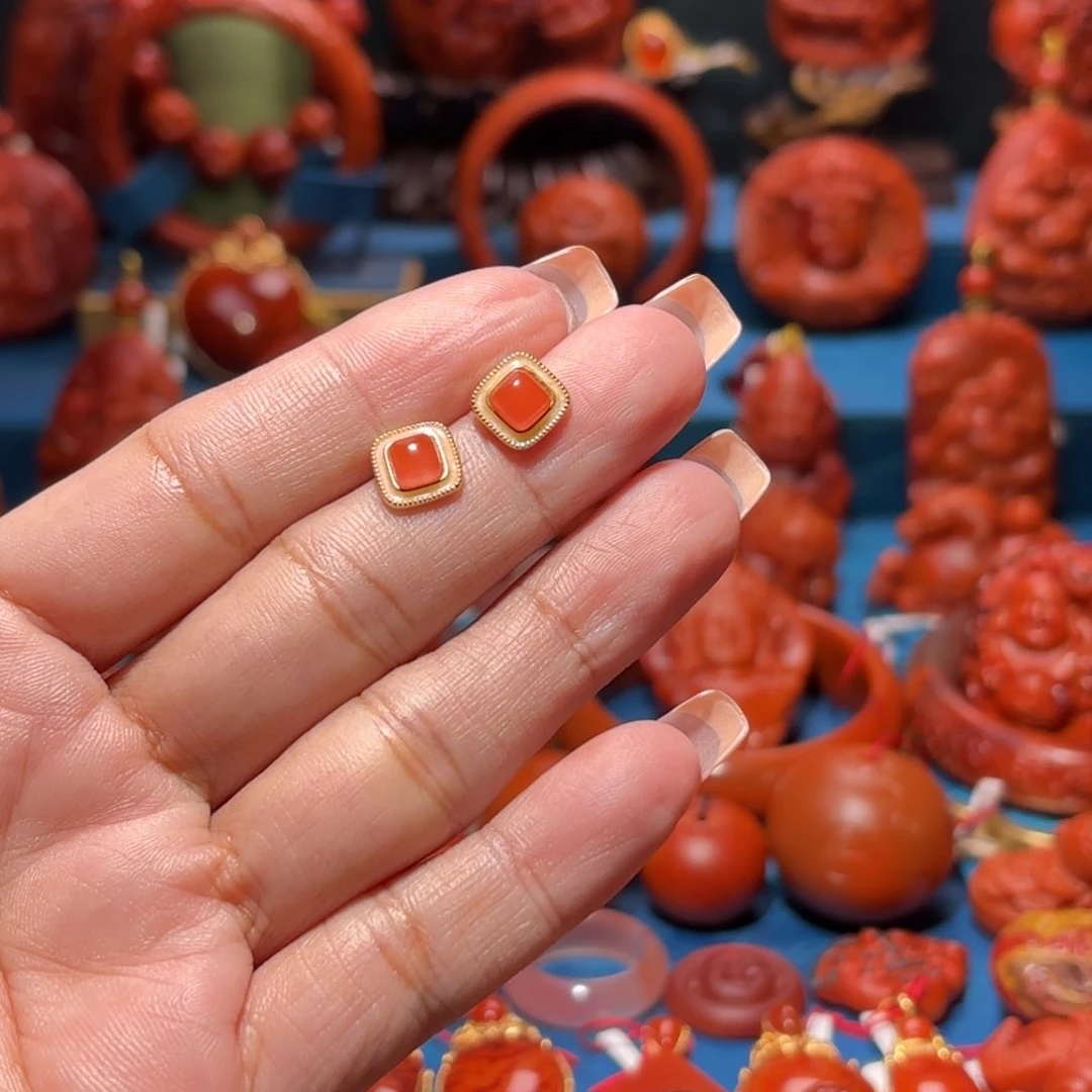 银S925镀金镶嵌雕刻南红玛瑙